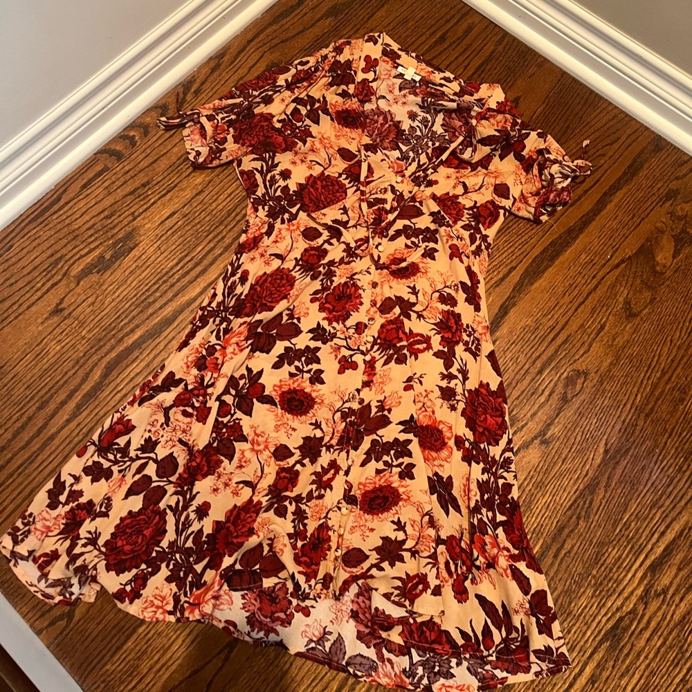 En Crème floral dress